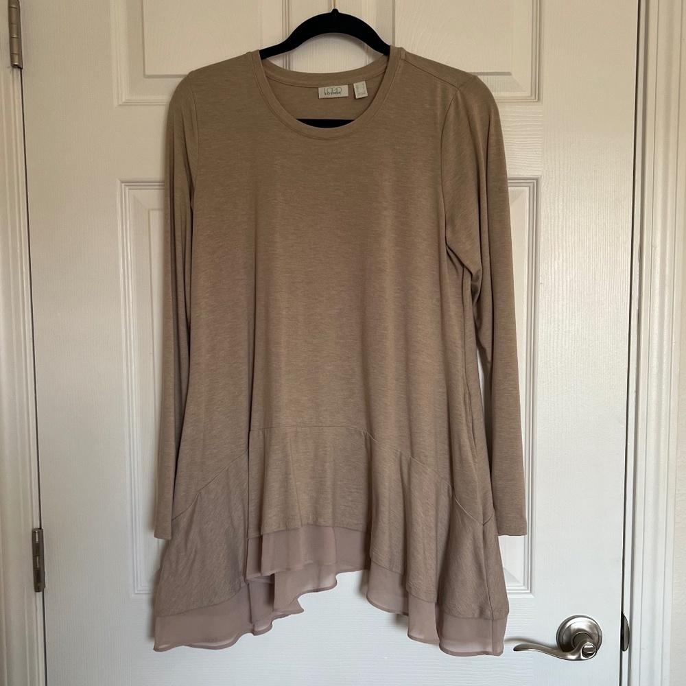 EUC - LOGO Lounge Jersey Knit Top w/Chiffon Hem